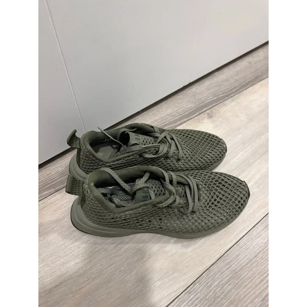 Nobull Diamond Mesh Runner Shoes womens 7 Green
